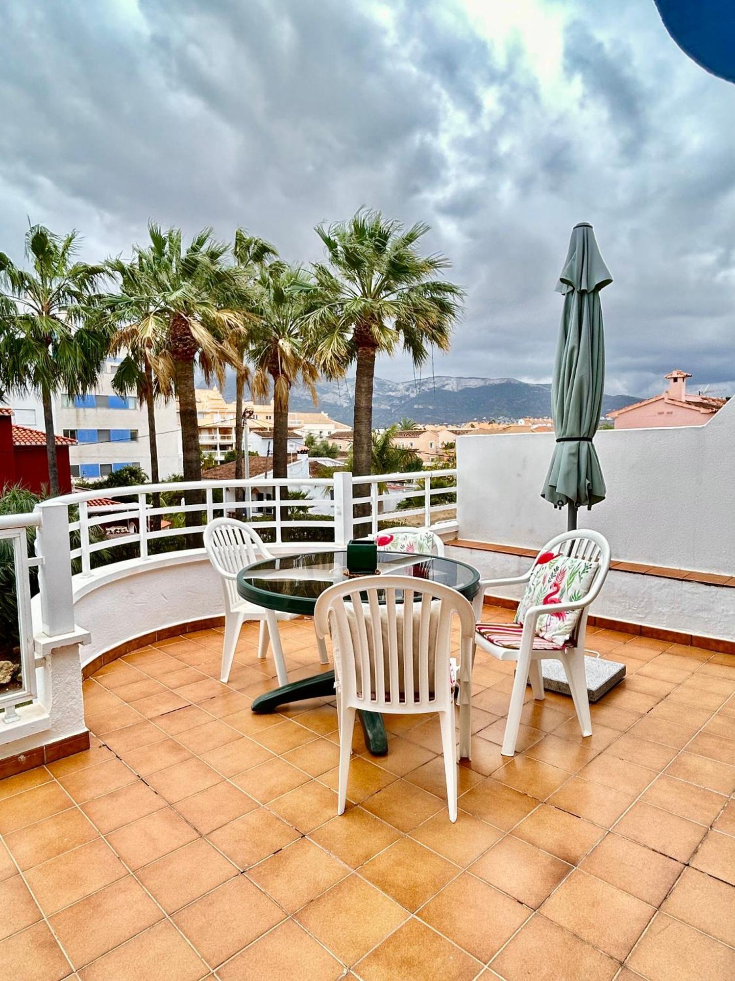 Sea Views Apartments Dénia Esterno foto